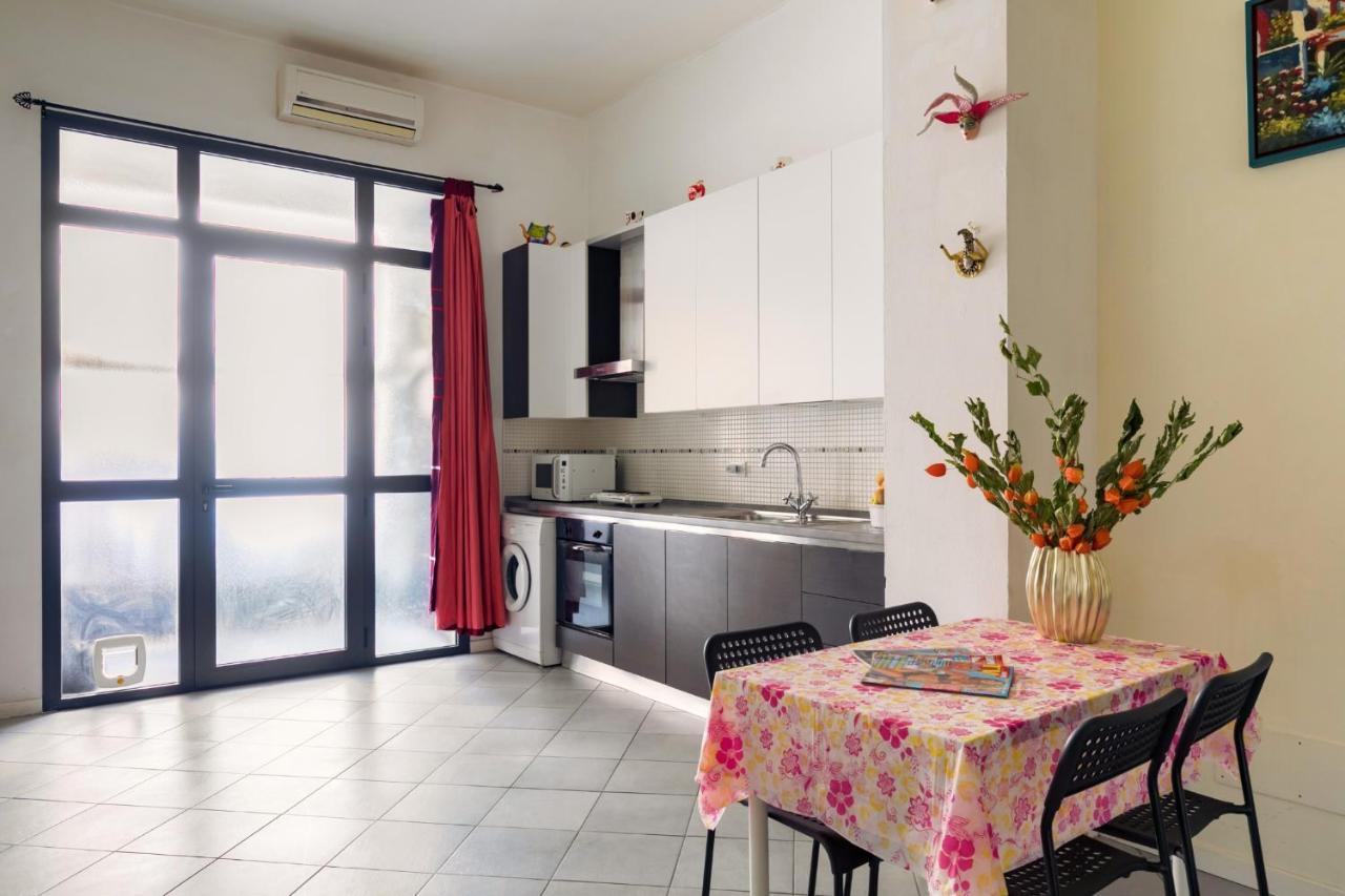 Essenza House